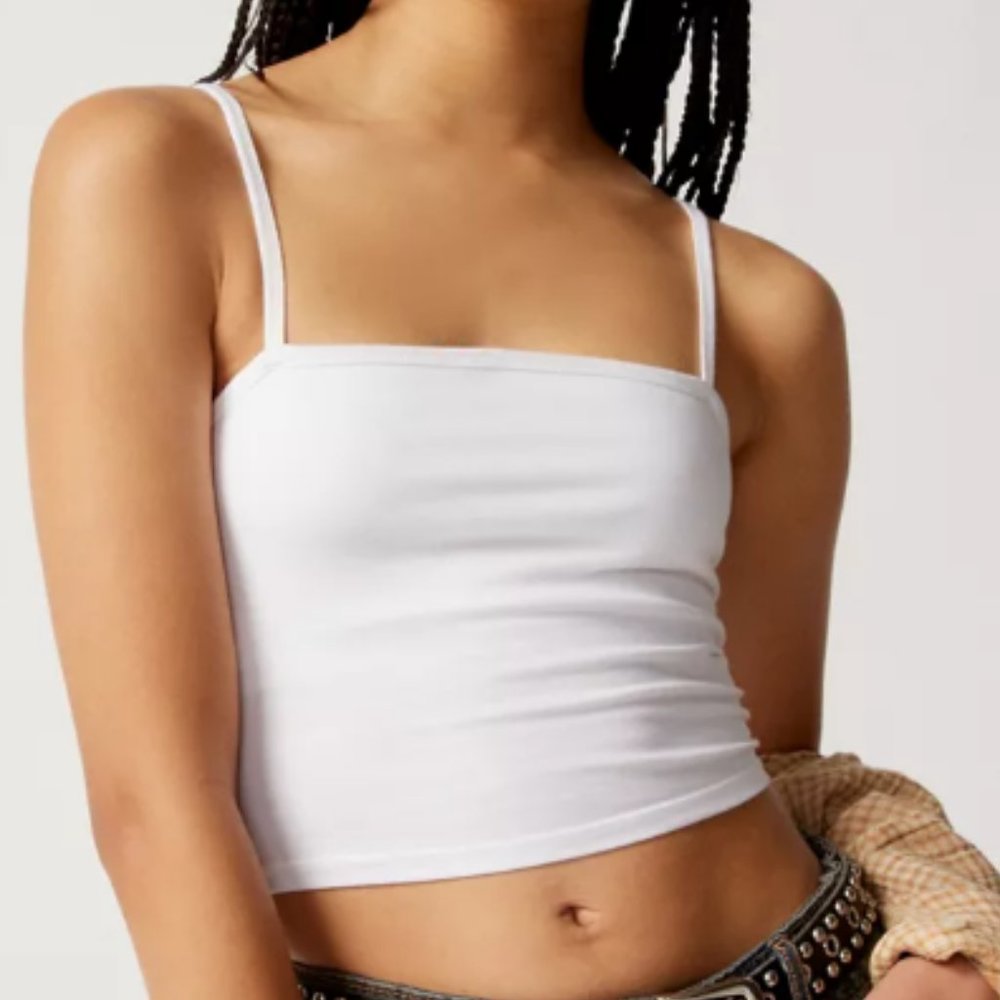 Urban Outfitters BDG White Cropped tank Shelf Bra Size Medium